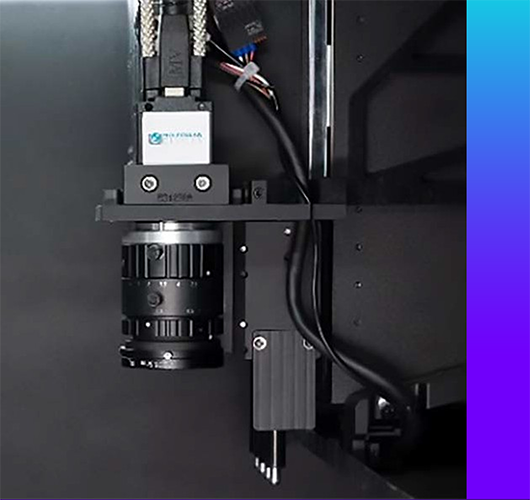 CMOS color camera on the QPix