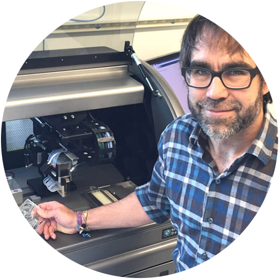 The Fred Hutch Cancer Research Center uses the ClonePix 2 system