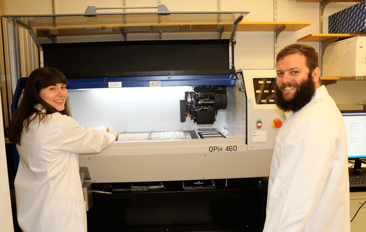 Harvard Medical School uses QPix Colony Pickers