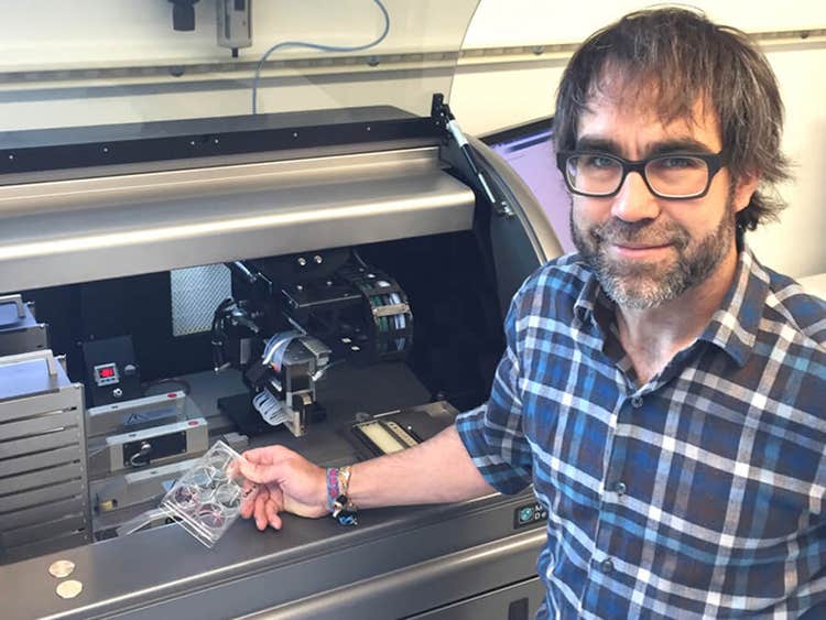 Ben Hoffstrom, PhD, Director of Antibody Technology uses ClonePix 2 System