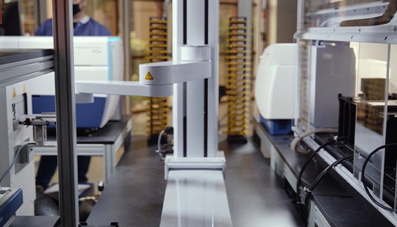 Molecular Devices Lab Automation and Customization
