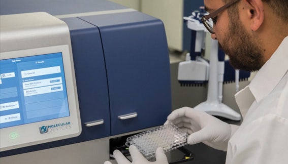 FUJIFILM Irvine Scientific uses SpectraMax® Microplate Readers