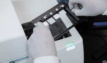 Environmental Control Monitor live cell assays with on-board environmental control