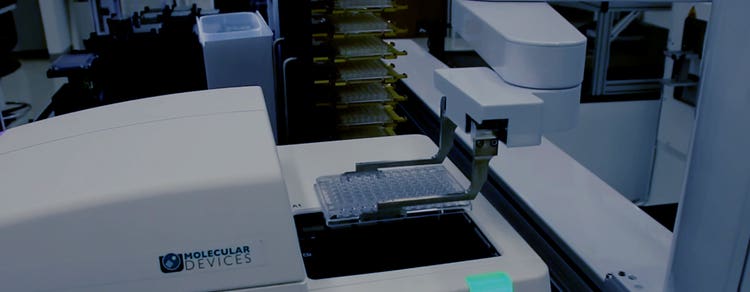 Lab automation for high-throughput, high-content screening (HCS)